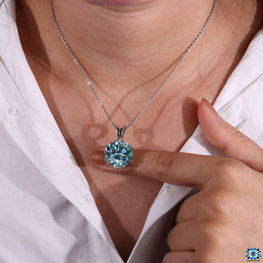 Round Cyan Blue Moissanite Wedding Pendant