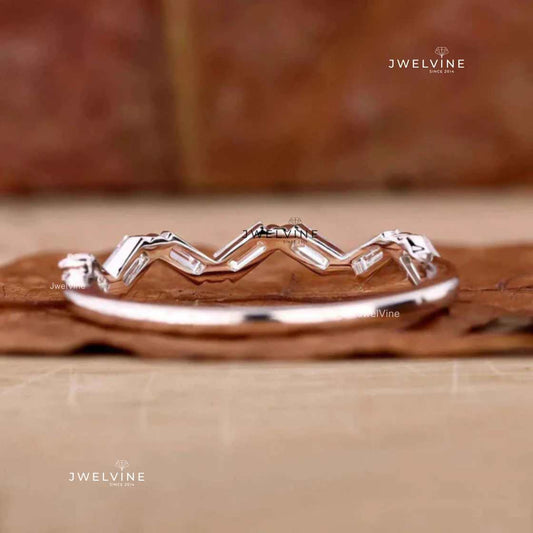 Baguette Diamond Wedding Band, Zig Zag Stackable Band