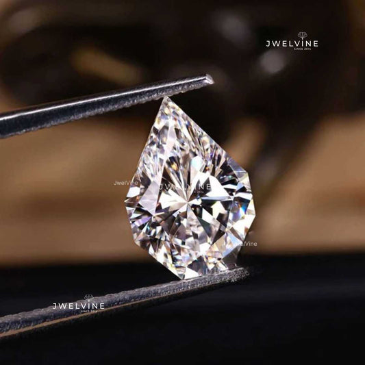 Antique Spear Cut Lab Grown Diamond for Engagement Ring