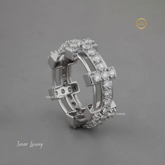 Exclusive Lab Grown Diamond Custom Ring by Ivevar